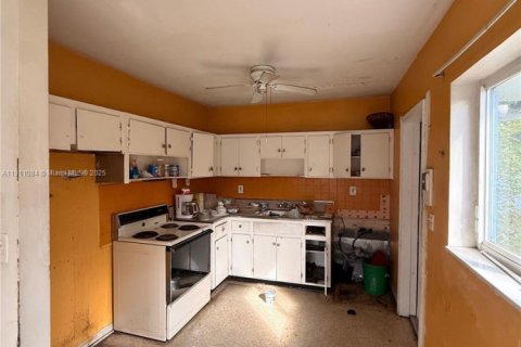 Купить виллу или дом в Норт-Майами, Флорида 3 спальни, 92.9м2, № 1966957 - фото 5