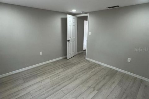 House in Port Richey, Florida 4 bedrooms, 182.27 sq.m. № 1759438 - photo 22
