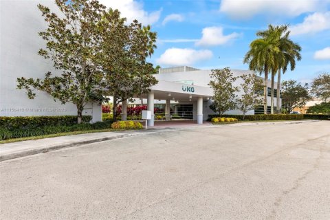 Commercial property in Weston, Florida № 2076086 - photo 3