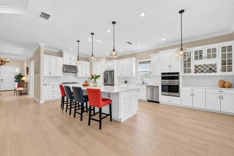Villa ou maison à vendre à Bradenton, Floride: 3 chambres, 281.03 m2 № 2431765 - photo 14
