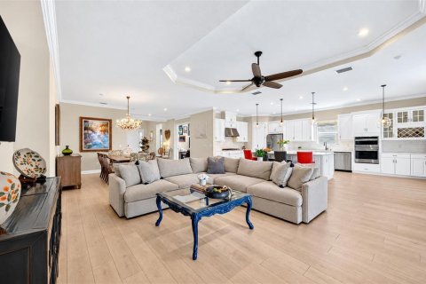 Villa ou maison à vendre à Bradenton, Floride: 3 chambres, 281.03 m2 № 2431765 - photo 10