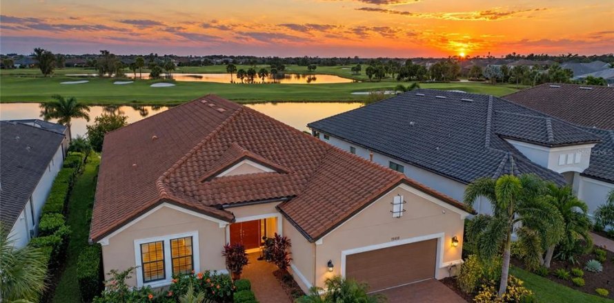 Villa ou maison à Bradenton, Floride 3 chambres, 281.03 m2 № 2431765