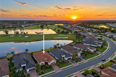 Villa ou maison à vendre à Bradenton, Floride: 3 chambres, 281.03 m2 № 2431765 - photo 4