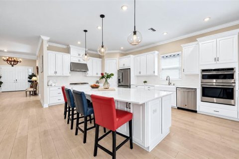 Villa ou maison à vendre à Bradenton, Floride: 3 chambres, 281.03 m2 № 2431765 - photo 15