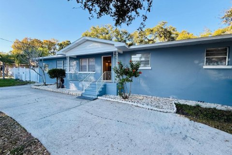Casa en Lakeland, Florida 3 dormitorios, 143.26 m2 № 2435113