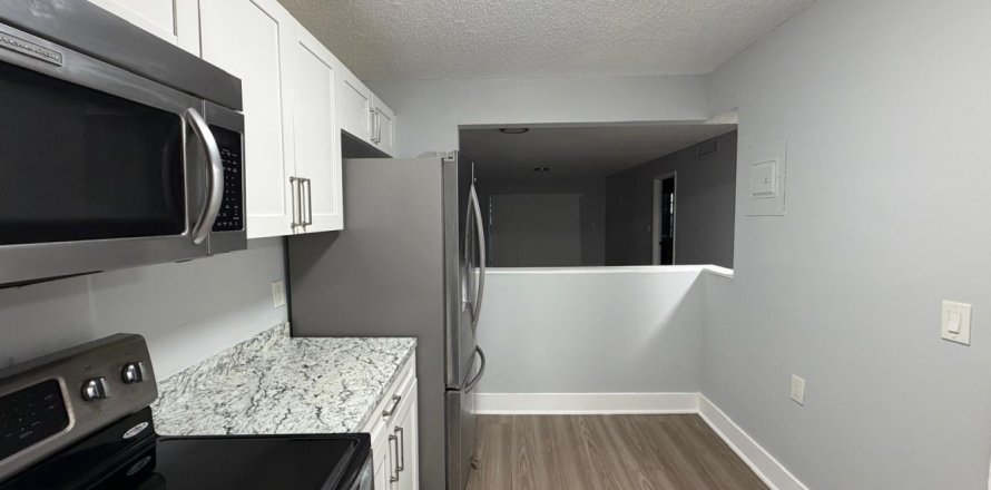 Condo à Margate, Floride, 2 chambres  № 2262249