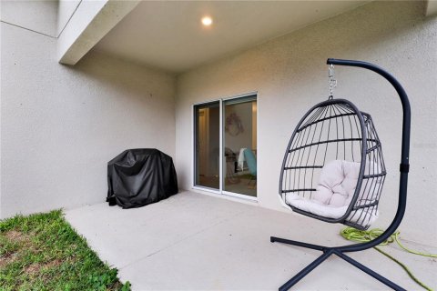 Villa ou maison à vendre à Haines City, Floride: 4 chambres, 195.09 m2 № 2413614 - photo 17