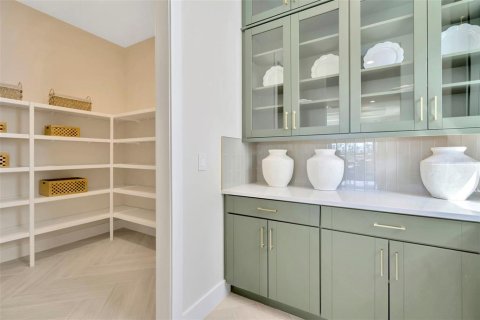 Villa ou maison à vendre à Parrish, Floride: 5 chambres, 423.36 m2 № 2198159 - photo 18
