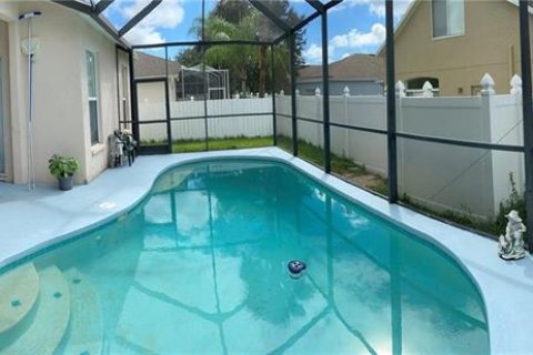 Villa ou maison à vendre à Land O' Lakes, Floride: 5 chambres, 252.23 m2 № 2302298 - photo 9