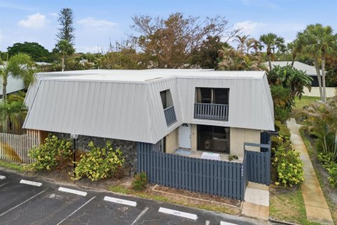 Touwnhouse à vendre à Stuart, Floride: 2 chambres, 130.06 m2 № 2087902 - photo 4