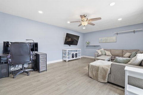 Touwnhouse à vendre à Stuart, Floride: 2 chambres, 130.06 m2 № 2087902 - photo 7
