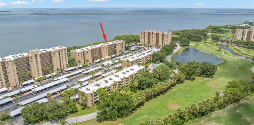 Condo in Clearwater, Florida, 2 bedrooms № 2204002