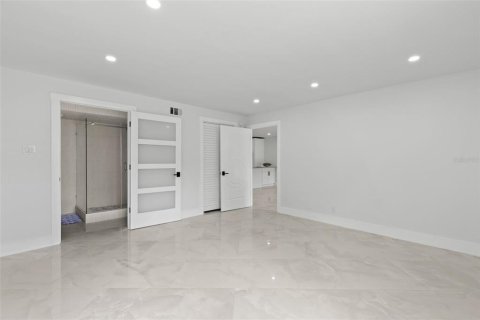 Condo in Clearwater, Florida, 2 bedrooms № 2204002 - photo 21