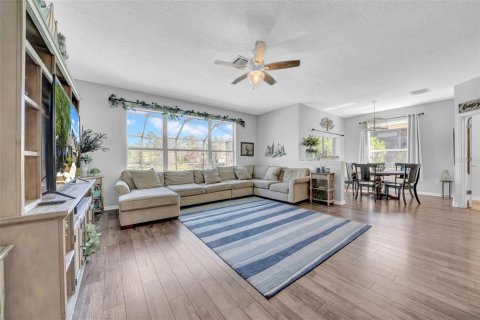 House in Fish Hawk, Florida 4 bedrooms, 280.38 sq.m. № 1616040 - photo 4