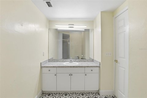 Condominio en alquiler en Gainesville, Florida, 2 dormitorios, 86.77 m2 № 2093337 - foto 22