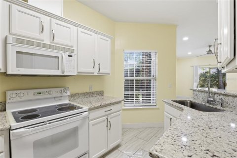 Condominio en alquiler en Gainesville, Florida, 2 dormitorios, 86.77 m2 № 2093337 - foto 15