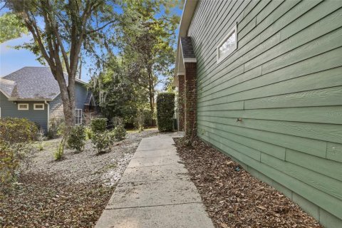 Condominio en alquiler en Gainesville, Florida, 2 dormitorios, 86.77 m2 № 2093337 - foto 4