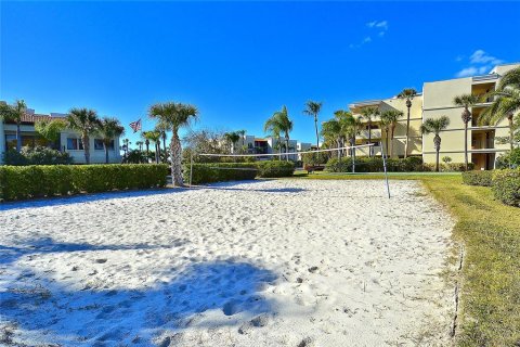 Copropriété à vendre à Treasure Island, Floride: 2 chambres, 103.59 m2 № 1514647 - photo 23