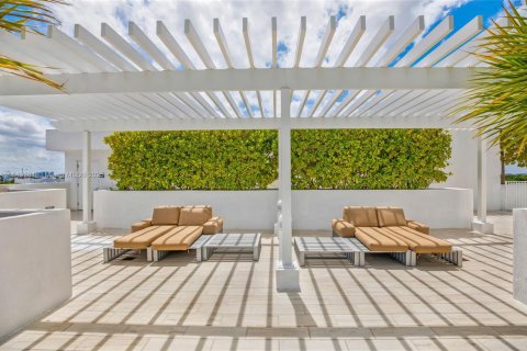 Condominio en alquiler en Miami, Florida, 1 dormitorio, 59.46 m2 № 1851931 - foto 6