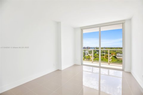 Condominio en alquiler en Miami, Florida, 1 dormitorio, 59.46 m2 № 1851931 - foto 29