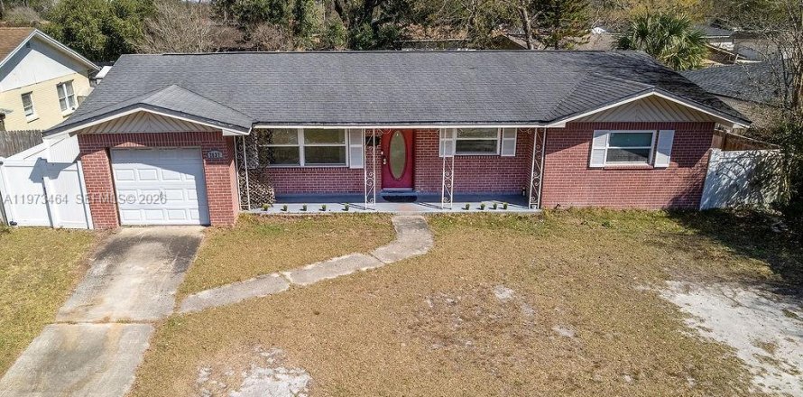 Casa en Jacksonville, Florida 3 dormitorios, 142.23 m2 № 2034055