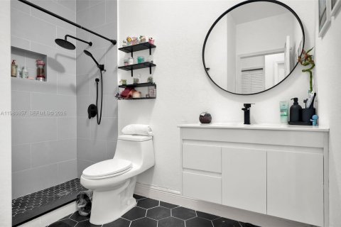 Touwnhouse à vendre à Homestead, Floride: 3 chambres, 134.43 m2 № 2044307 - photo 13