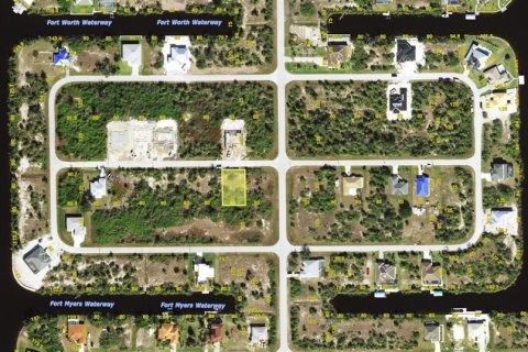 Terreno en venta en Port Charlotte, Florida № 2161284 - foto 2