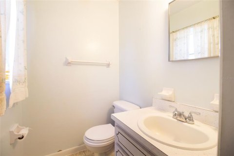 House in Tampa, Florida 3 bedrooms, 120.87 sq.m. № 1553166 - photo 24