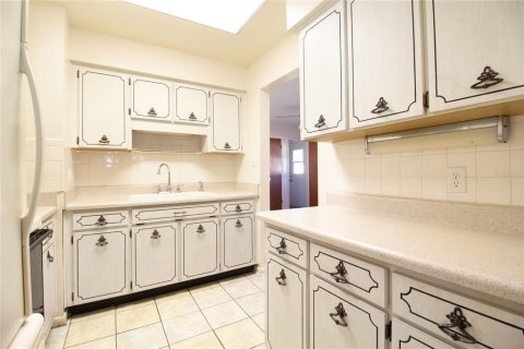 House in Tampa, Florida 3 bedrooms, 120.87 sq.m. № 1553166 - photo 22