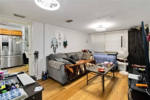 Villa ou maison à vendre à Miramar, Floride: 2 chambres, 120.4 m2 № 1932658 - photo 8