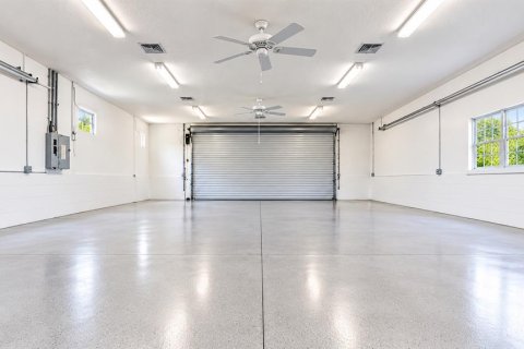 Villa ou maison à vendre à New Smyrna Beach, Floride: 4 chambres, 192.87 m2 № 2408794 - photo 14