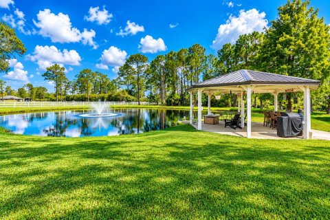 Villa ou maison à vendre à New Smyrna Beach, Floride: 4 chambres, 192.87 m2 № 2408794 - photo 10