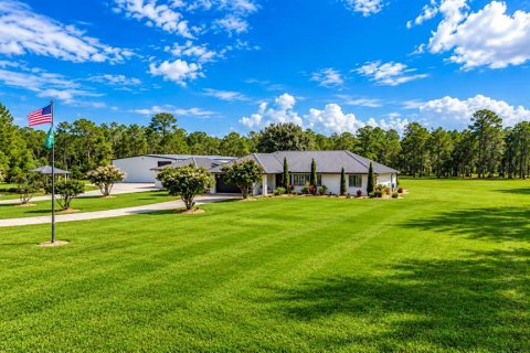 Villa ou maison à vendre à New Smyrna Beach, Floride: 4 chambres, 192.87 m2 № 2408794 - photo 29