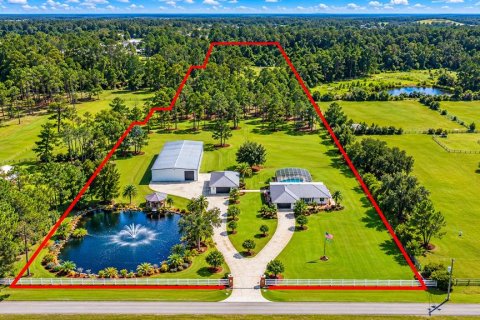 Villa ou maison à New Smyrna Beach, Floride 4 chambres, 192.87 m2 № 2408794