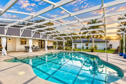 Villa ou maison à vendre à New Smyrna Beach, Floride: 4 chambres, 192.87 m2 № 2408794 - photo 18