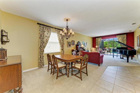 House in Bradenton, Florida 4 bedrooms, 240.25 sq.m. № 1740320 - photo 21