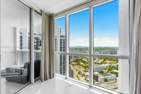 Condo à Sunny Isles Beach, Floride, 1 chambre  № 2375043