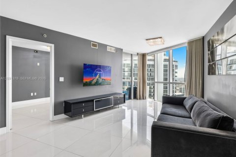 Copropriété à vendre à Sunny Isles Beach, Floride: 1 chambre, 84.91 m2 № 2375043 - photo 14