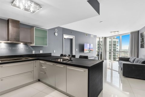 Copropriété à vendre à Sunny Isles Beach, Floride: 1 chambre, 84.91 m2 № 2375043 - photo 8