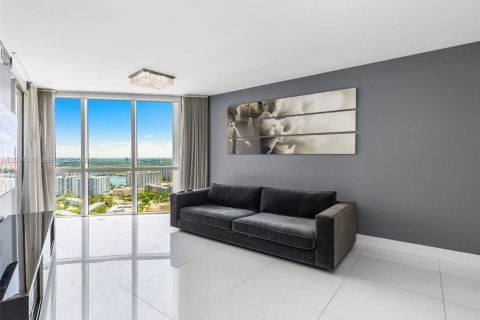Copropriété à vendre à Sunny Isles Beach, Floride: 1 chambre, 84.91 m2 № 2375043 - photo 15