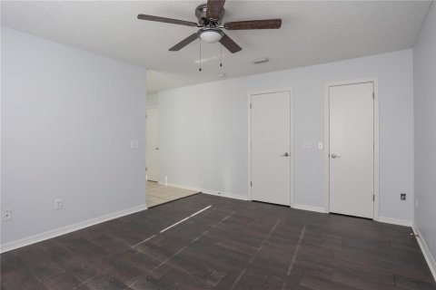 Apartment in Davenport, Florida 3 bedrooms, 168.25 sq.m. № 2199661 - photo 13