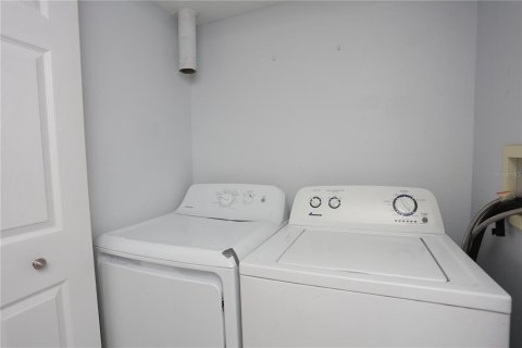 Apartment in Davenport, Florida 3 bedrooms, 168.25 sq.m. № 2199661 - photo 16