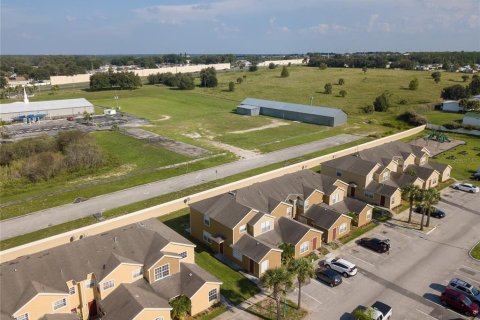 Apartment in Davenport, Florida 3 bedrooms, 168.25 sq.m. № 2199661 - photo 22