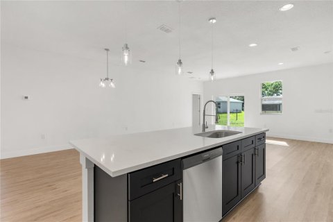 Casa en venta en Palm Bay, Florida, 4 dormitorios, 172.8 m2 № 2344641 - foto 15