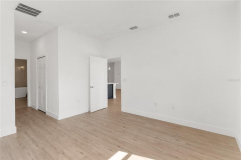Casa en venta en Palm Bay, Florida, 4 dormitorios, 172.8 m2 № 2344641 - foto 18
