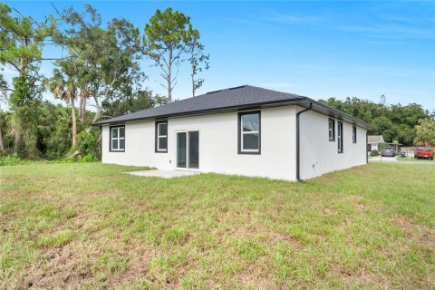 Casa en venta en Palm Bay, Florida, 4 dormitorios, 172.8 m2 № 2344641 - foto 5