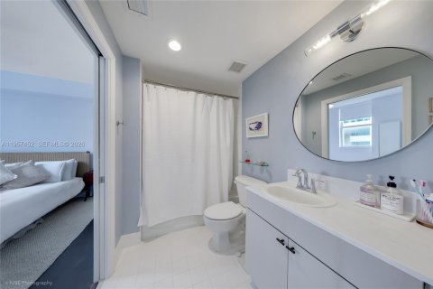 Купить кондоминиум в Майами, Флорида 1 спальня, 67.91м2, № 2024376 - фото 10