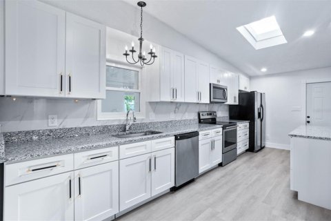 Casa en venta en Maitland, Florida, 3 dormitorios, 167.04 m2 № 1871188 - foto 7