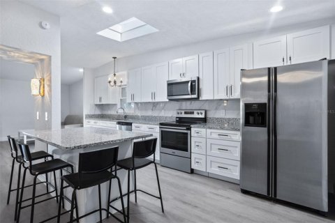 Casa en venta en Maitland, Florida, 3 dormitorios, 167.04 m2 № 1871188 - foto 12
