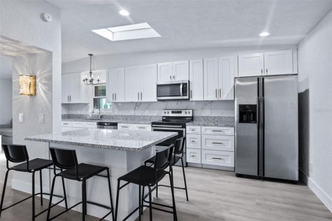 Casa en venta en Maitland, Florida, 3 dormitorios, 167.04 m2 № 1871188 - foto 9